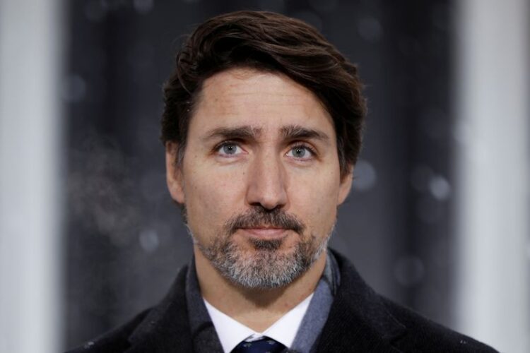 FILE PHOTO: Canada's Prime Minister Justin Trudeau attends a news conference at Rideau Cottage, as efforts continue to help slow the spread of coronavirus disease (COVID-19), in Ottawa, Ontario, Canada April 9, 2020. REUTERS/Blair Gable/File Photo