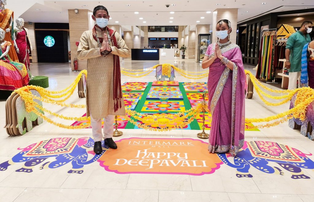 Celebrating Vivid Diwali at Intermark Mall