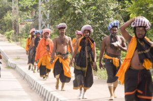 hindu ayyappa devotees going annual pilgrimage to sabarimala kerala road ayyappa devotees going pilgrimage 204154616