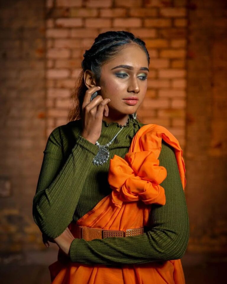 SAREGAMAPA S4 Malaysia's Thivya and Arulini Advance to Mega Auditions