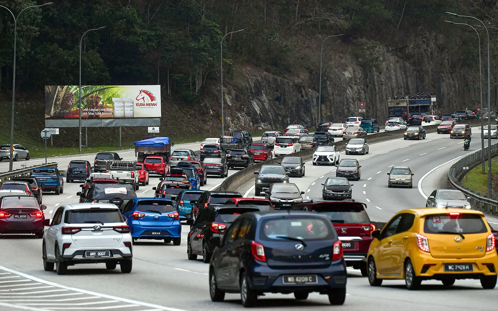 Is widening the KL-Karak Highway the way to go? | FMT