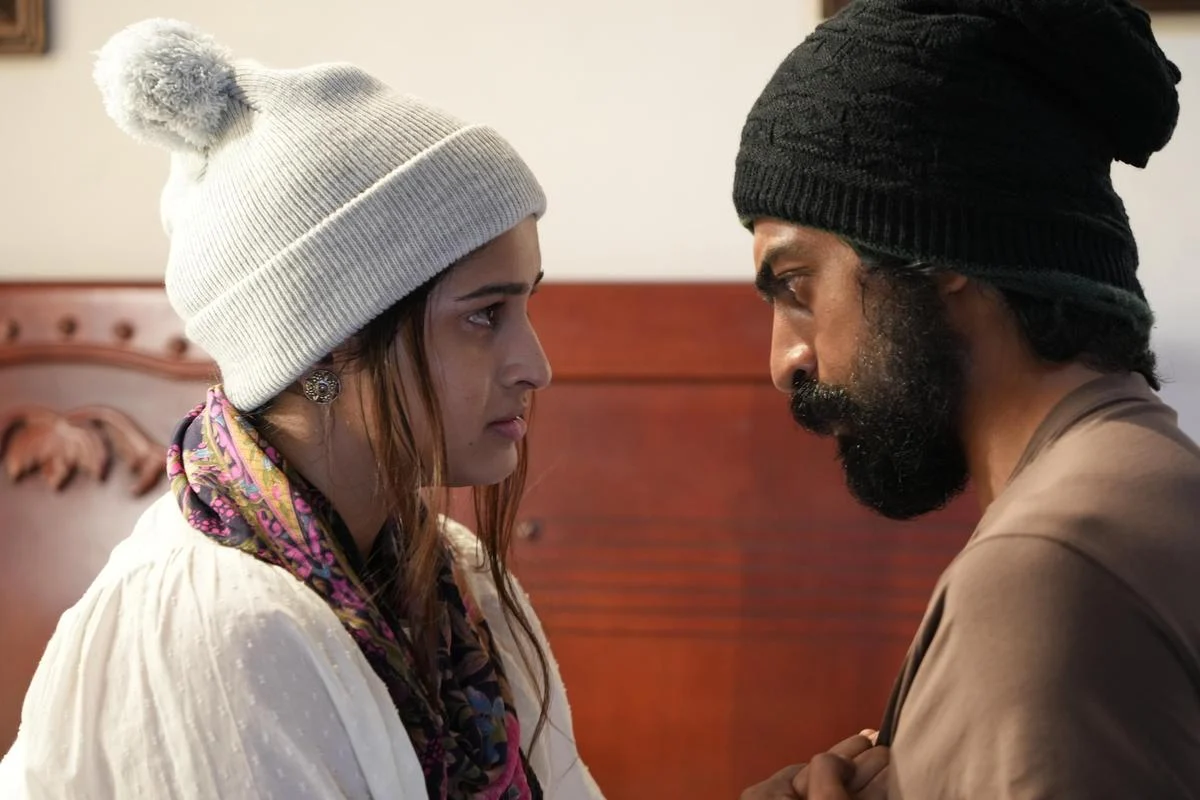 Rasavathi' movie review: This predictable revenge drama dearly misses Santhakumar's Midas touch - The Hindu