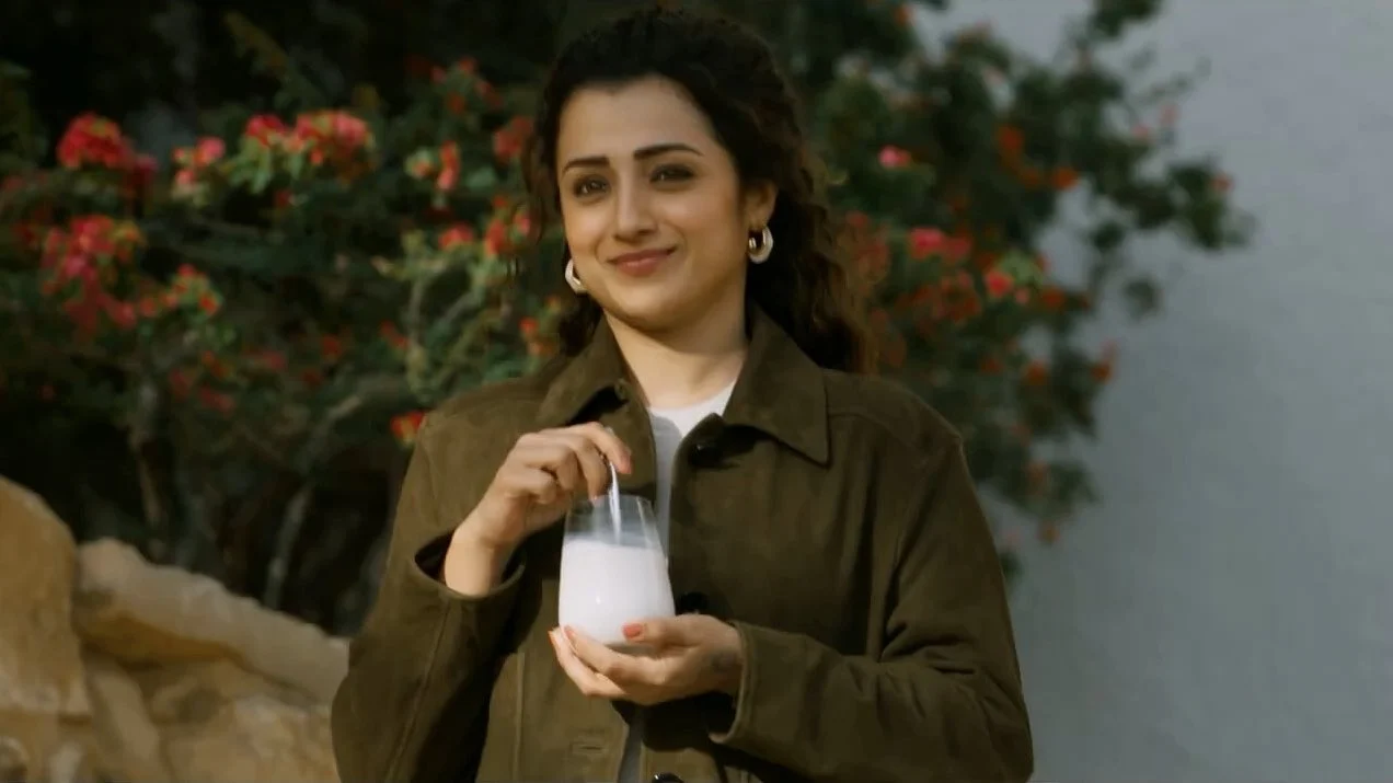 Shhhh on X: "Trisha in Good Bad Ugly Trailer😍 #Trisha #TrishaKrishnan #GoodBadUgly #GoodBadUglyFromApril10 #thalaajith #AjithKumar https://t.co/Lxo3g1hBs9" / X