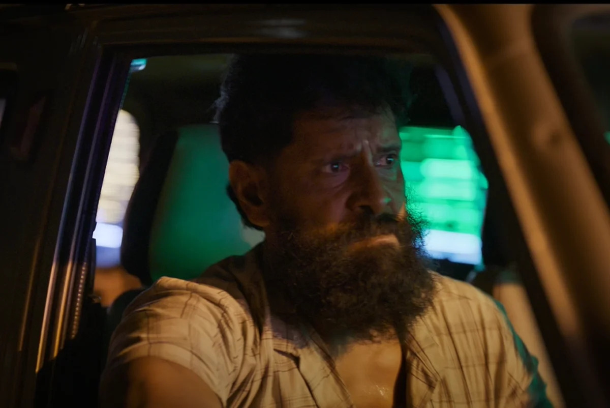 Veera Dheera Sooran' trailer: A fiery Vikram promises a gripping action drama - The Hindu
