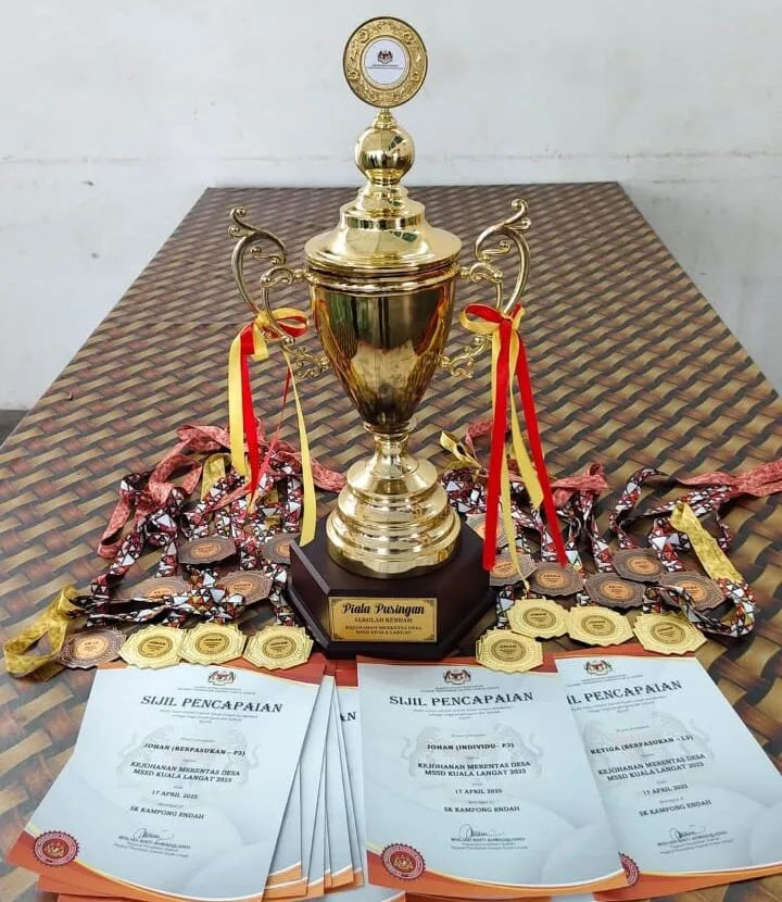 SJKT Jenjarom Clinches Overall Championship After 11 Years at Kuala Langat District Cross-Country 2025 4 WhatsApp Image 2025 04 22 at 11.54.01 1 e1745294792293