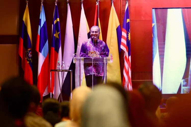 Image Source: Dr Dzulkefly Facebook