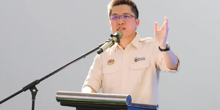 Image Source: Wong Kah Woh Facebook