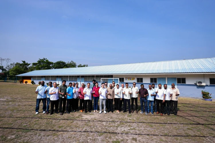 Image Source: Wong Kah Woh FB