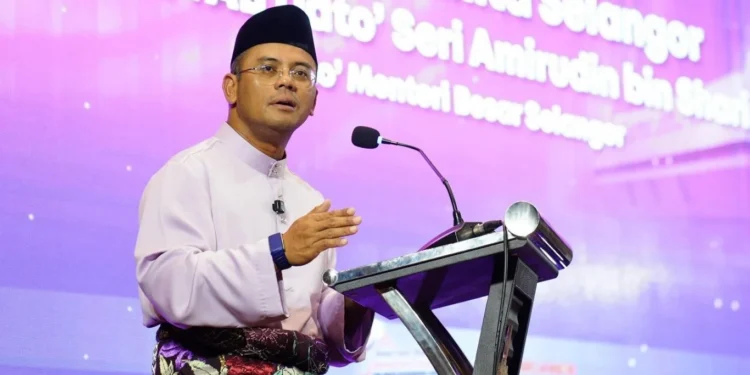 Image Source: Datuk Seri Amirudin Shari Facebook