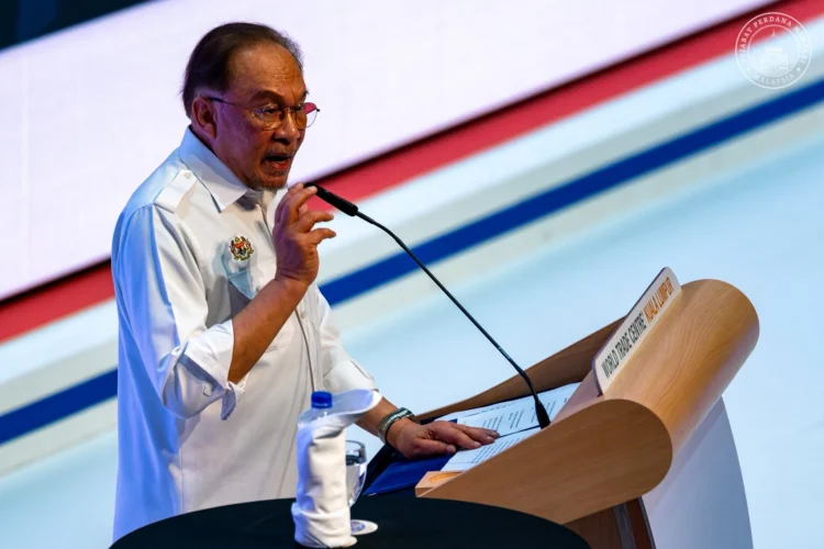 Image Source: Anwar Ibrahim FB