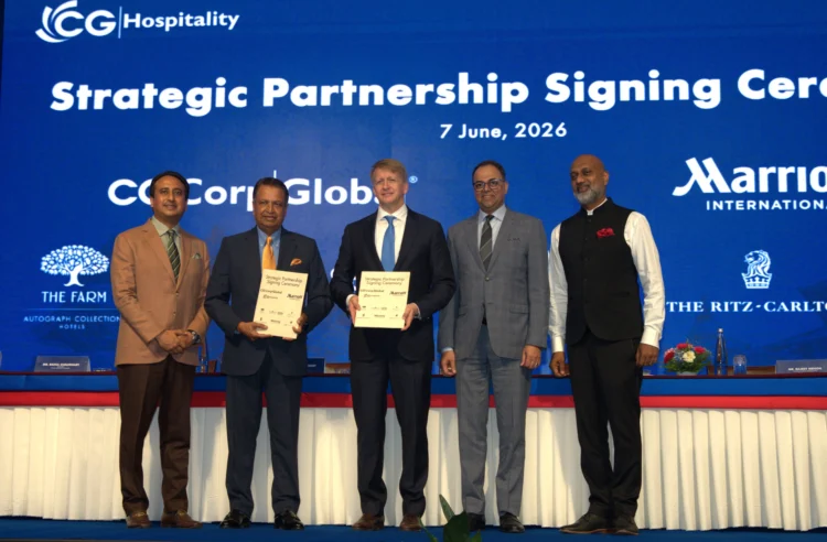 L – R: Rahul Chaudhary, Chief Executive Officer & Managing Director of CG Hospitality Global, Dr. Binod Chaudhary, Chairman CG Corp Global & CG Hospitality,David Marriott, Chairman of the Board, Marriott International Inc, Rajeev Menon, President – APEC, Marriott International &Kiran Andicot, Senior Vice President – South Asia, Marriott International.