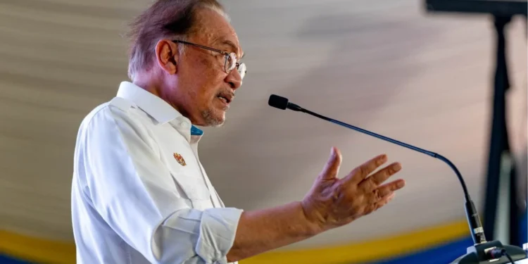 Image Source: Anwar Ibrahim FB